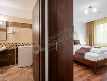 Corvin sétány-budapest-viii-kerulet-corvin-setany_9.jpg