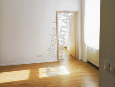 Király utca-budapest-vi-kerulet-kiraly-utca_4.jpg