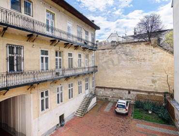 Andrássy út-budapest-vi-kerulet-andrassy-ut_16.jpg