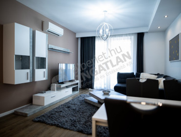 Corvin sétány-budapest-viii-kerulet-corvin-setany_4.jpg