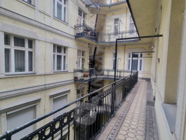 Október 6. utca-budapest-v-kerulet-oktober-6-utca_15.jpg