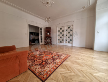 Október 6. utca