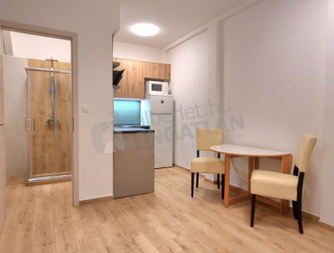Alkotmány utca-budapest-v-kerulet-alkotmany-utca_17.jpg