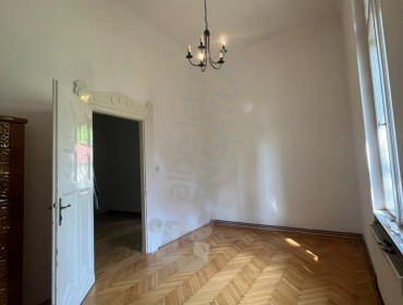 Magyarok Nagyasszonya tér-budapest-viii-kerulet-magyarok-nagyasszonya-ter_2.jpg