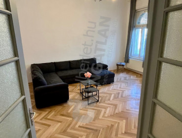 Váci utca-budapest-v-kerulet-vaci-utca_4.jpg