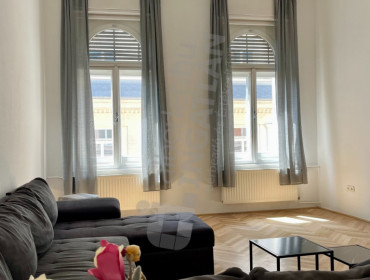 Váci utca-budapest-v-kerulet-vaci-utca_5.jpg