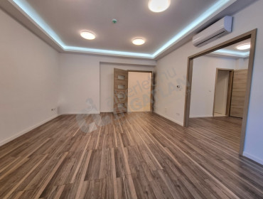 Fő utca-budapest-i-kerulet-fo-utca_21.jpg