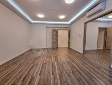 Fő utca-budapest-i-kerulet-fo-utca_23.jpg