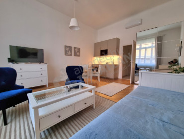 Arany János utca-budapest-v-kerulet-arany-janos-utca_14.jpg