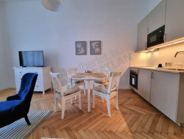 Arany János utca-budapest-v-kerulet-arany-janos-utca_3.jpg