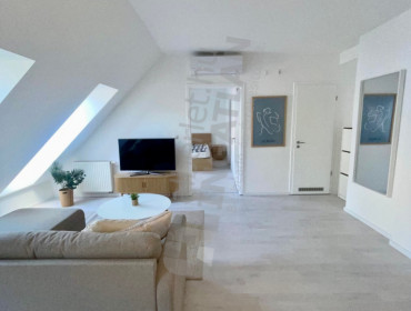 Holló utca-budapest-vii-kerulet-hollo-utca_14.jpg