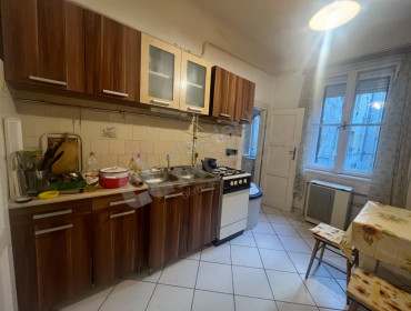 Rozgonyi utca-budapest-viii-kerulet-rozgonyi-utca_16.jpg