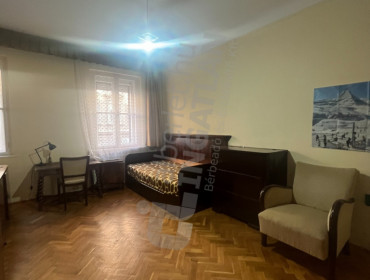 Rozgonyi utca-budapest-viii-kerulet-rozgonyi-utca_19.jpg
