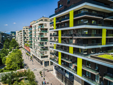 Corvin sétány-budapest-viii-kerulet-corvin-setany_6.jpg