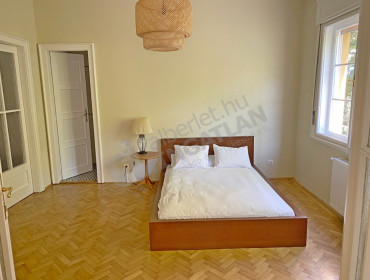 Attila út-budapest-i-kerulet-attila-ut_11.jpg