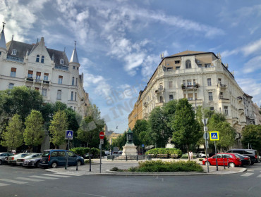 Hold utca-budapest-v-kerulet-hold-utca_15.jpg