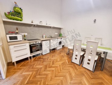 Király utca-budapest-vi-kerulet-kiraly-utca_15.jpg
