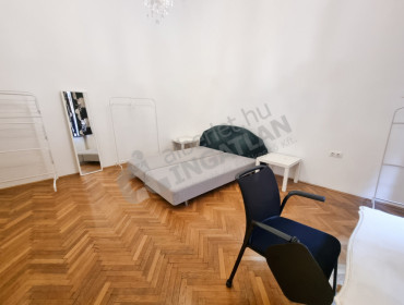 Király utca-budapest-vi-kerulet-kiraly-utca_17.jpg
