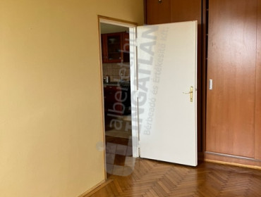 Hunyadi János út-budapest-i-kerulet-hunyadi-janos-ut_2.jpg