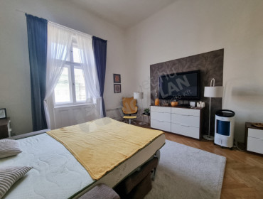 Andrássy  út-budapest-vi-kerulet-andrassy-ut_3.jpg