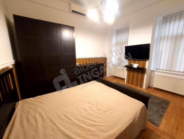 Paulay Ede utca-budapest-vi-kerulet-paulay-ede-utca_4.jpg