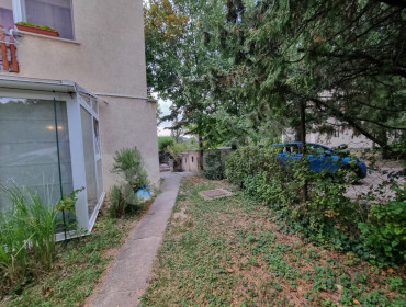 Zuhany utca-budapest-ii-kerulet-zuhany-utca_15.jpg