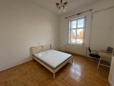 Bécsi út-budapest-iii-kerulet-becsi-ut_5.jpg
