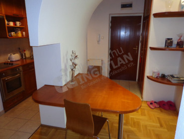 Bécsi út-budapest-iii-kerulet-becsi-ut_5.jpg
