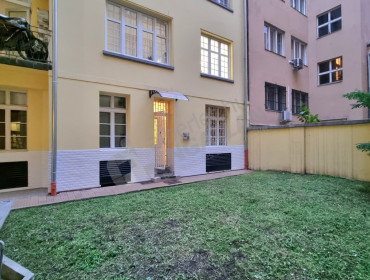 Falk Miksa utca-budapest-v-kerulet-falk-miksa-utca_6.jpg
