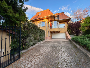 Hóvirág utca-budaors-hovirag-utca_2.jpg