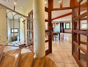 Sólyom utca-budaors-solyom-utca_10.jpg