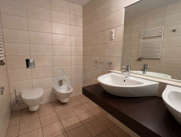 Andrássy út-budapest-vi-kerulet-andrassy-ut_8.jpg