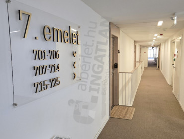 Corvin sétány-budapest-viii-kerulet-corvin-setany_6.jpg