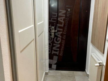 Koszorú utca-budapest-viii-kerulet-koszoru-utca_2.jpg