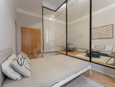 Holló utca-budapest-vii-kerulet-hollo-utca_5.jpg