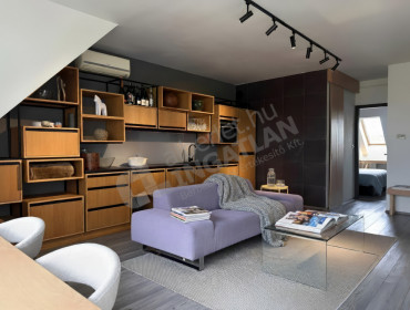 Nándorfejérvári út