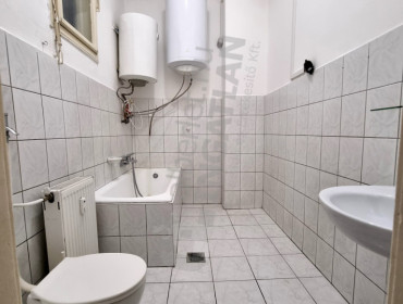 Petőfi tér-budapest-v-kerulet-petofi-ter_4.jpg