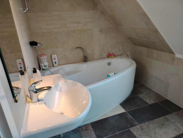 Remetehegyi út-budapest-iii-kerulet-remetehegyi-ut_16.jpg