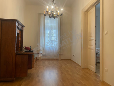 Molnár utca-budapest-v-kerulet-molnar-utca_3.jpg