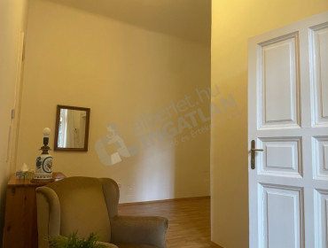 Molnár utca-budapest-v-kerulet-molnar-utca_6.jpg