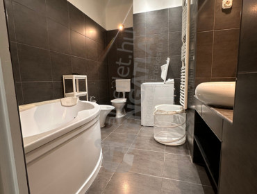 Jókai utca-budapest-vi-kerulet-jokai-utca_3.jpg