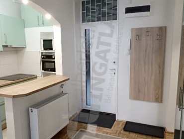 Hunyadi János út-budapest-i-kerulet-hunyadi-janos-ut_3.jpg