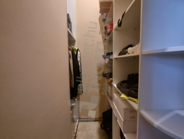 Fő utca-budapest-i-kerulet-fo-utca_24.jpg