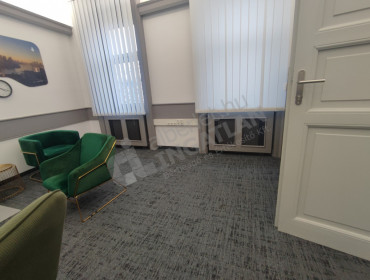 Bajcsy-Zsilinszky út-budapest-v-kerulet-bajcsy-zsilinszky-ut_15.jpg