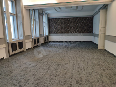 Bajcsy-Zsilinszky út-budapest-v-kerulet-bajcsy-zsilinszky-ut_20.jpg