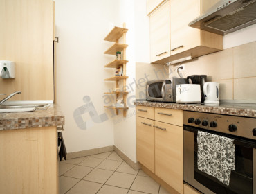 Holló utca-budapest-vii-kerulet-hollo-utca_7.jpg