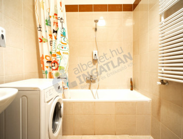 Holló utca-budapest-vii-kerulet-hollo-utca_9.jpg