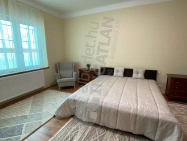 József Attila utca-budapest-v-kerulet-jozsef-attila-utca_10.jpg