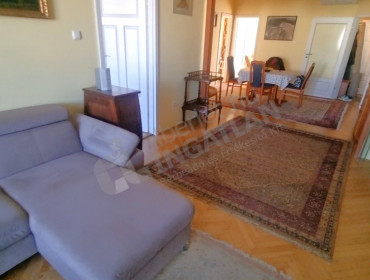 Radnóti Miklós utca