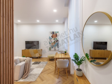 József Attila utca-budapest-v-kerulet-jozsef-attila-utca_2.jpg